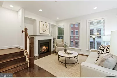 1022 3rd Place SE, Washington, DC 20003 - Photo 9