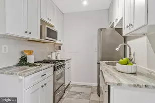 300 M St SW, Washington, DC 20024 - Photo 11