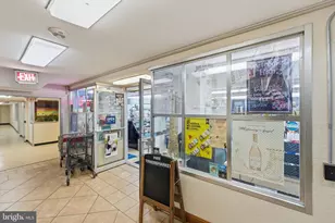 4201 Cathedral Ave NW, Washington, DC 20016 - Photo 37