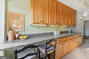 4201 Cathedral Ave NW, Washington, DC 20016 - Photo 15