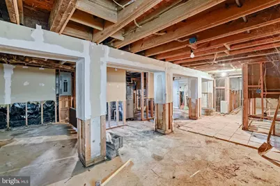 1811 Lawrence Street NE, Washington, DC 20018 - Photo 31