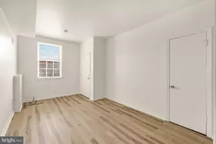 1102 K St SE, Washington, DC 20003 - Photo 3