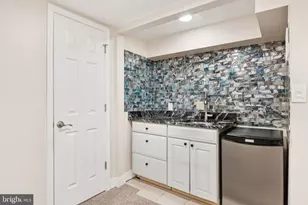 908 Longfellow St NW, Washington, DC 20011 - Photo 29