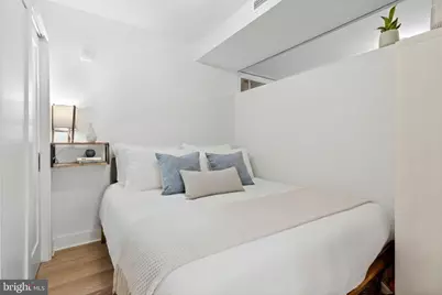 1211 Van Street SE #614, Washington, DC 20003 - Photo 5