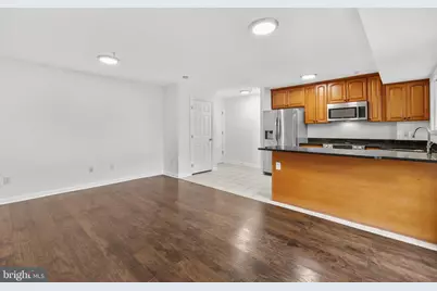 1386 Bryant Street NE #103, Washington, DC 20018 - Photo 5