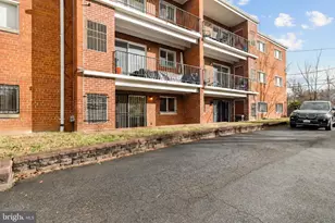 1386 Bryant St NE, Washington, DC 20018 - Photo 25