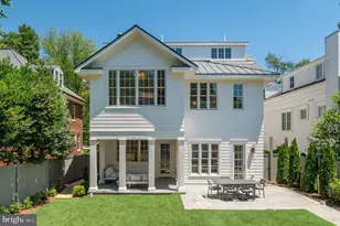 2604 36th St NW, Washington, DC 20007 - Photo 31
