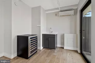 301 H St NE, Washington, DC 20002 - Photo 11