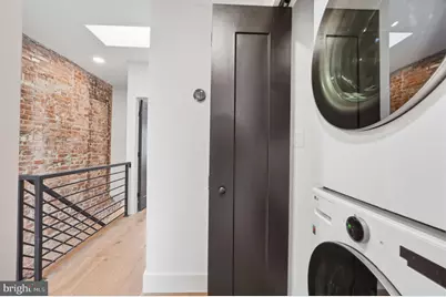 207 F Street NE, Washington, DC 20002 - Photo 39