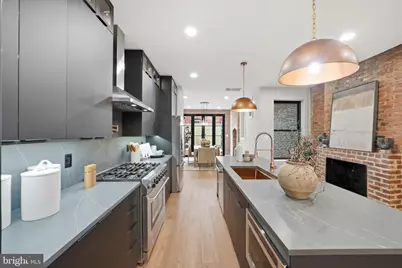 207 F Street NE, Washington, DC 20002 - Photo 9