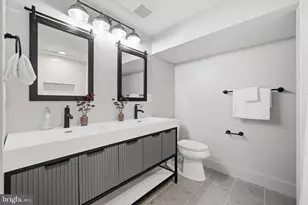 207 F St NE, Washington, DC 20002 - Photo 51