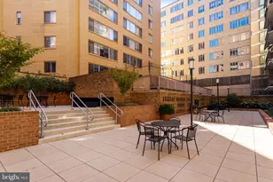 1718 P St NW, Washington, DC 20036 - Photo 9