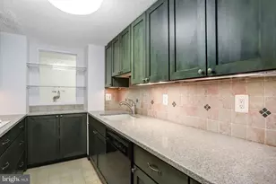 1718 P St NW, Washington, DC 20036 - Photo 5