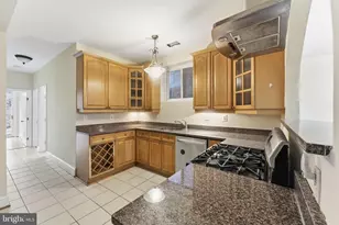 1362 Irving St NW, Washington, DC 20010 - Photo 15