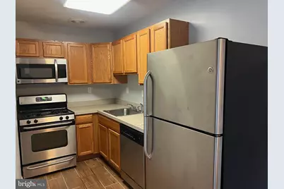 625 Chesapeake Street SE #301, Washington, DC 20032 - Photo 3