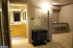 777 7th St NW, Washington, DC 20002 - Photo 7