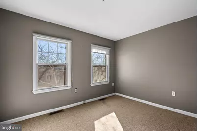 802 Hr Drive SE, Washington, DC 20032 - Photo 19