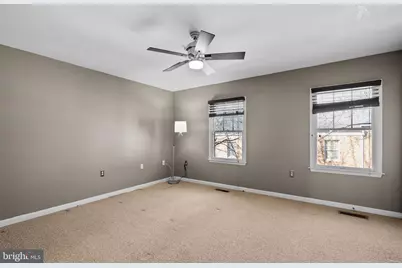 802 Hr Drive SE, Washington, DC 20032 - Photo 15