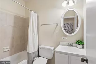 122 Bates St NW, Washington, DC 20001 - Photo 73