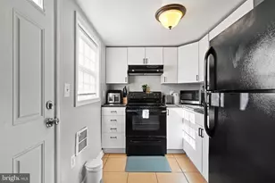 28 T St NW, Washington, DC 20001 - Photo 17