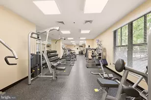 910 M St NW, Washington, DC 20001 - Photo 25