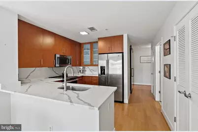 910 M Street NW #403, Washington, DC 20001 - Photo 7