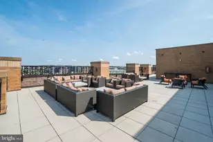 910 M St NW, Washington, DC 20001 - Photo 23