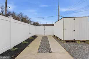 4243 Hildreth St SE, Washington, DC 20019 - Photo 31