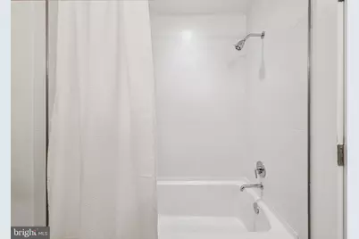 301 H Street NE #201, Washington, DC 20002 - Photo 27