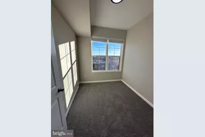 1812 H Place NE #304, Washington, DC 20002 - Photo 7