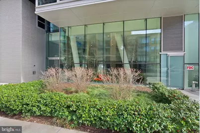 1111 24th Street NW #27, Washington, DC 20037 - Photo 3