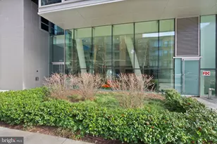 1111 24th Street NW, Washington, DC 20037 - Photo 3