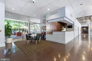 350 G St SW, Washington, DC 20024 - Photo 37