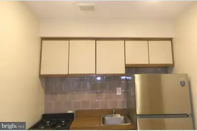 513 12th Street NE #9, Washington, DC 20002 - Photo 5