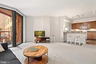 616 E St NW, Washington, DC 20004 - Photo 3