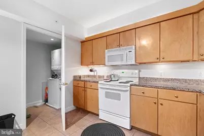 616 E Street NW #304, Washington, DC 20004 - Photo 23