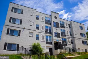 300 37th St SE, Washington, DC 20019 - Photo 1