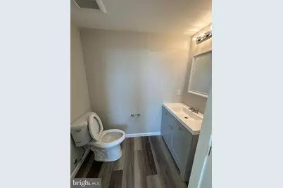 1812 H Place NE #409, Washington, DC 20002 - Photo 5