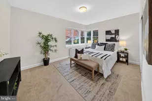 2339 40th Pl NW, Washington, DC 20007 - Photo 11