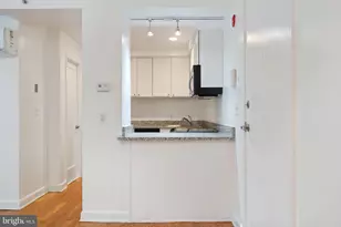 1314 Massachusetts Ave NW, Washington, DC 20005 - Photo 9