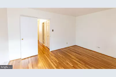 204 M Street SW #34, Washington, DC 20024 - Photo 25