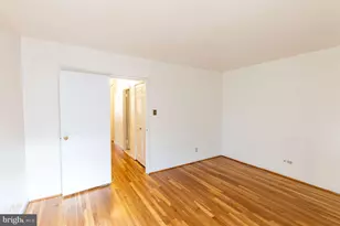 204 M St SW, Washington, DC 20024 - Photo 25