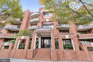 2320 Wisconsin Ave NW, Washington, DC 20007 - Photo 19