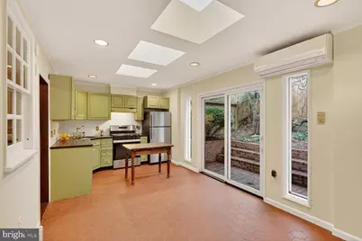 1222 28th Street NW, Washington, DC 20007 - Photo 11