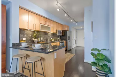 1025 1st Street SE #907, Washington, DC 20003 - Photo 3