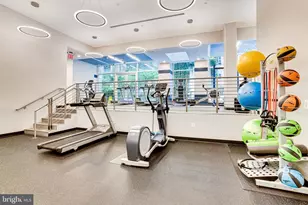 1025 1st St SE, Washington, DC 20003 - Photo 17