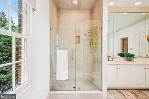 4016 Linnean Ave NW, Washington, DC 20008 - Photo 25