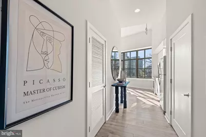 460 New York NW #304, Washington, DC 20001 - Photo 3