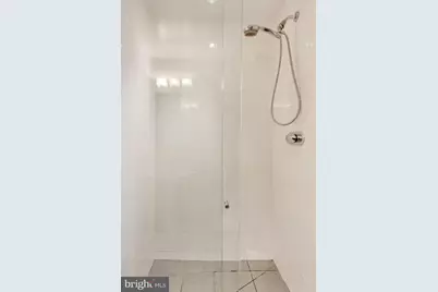 2426 Ontario Road NW #101, Washington, DC 20009 - Photo 17