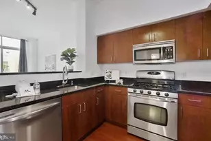 1000 New Jersey Ave SE, Washington, DC 20003 - Photo 5